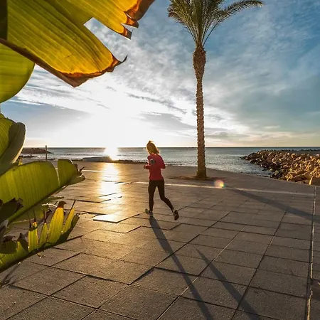 アパート Homely Casa Carmen *