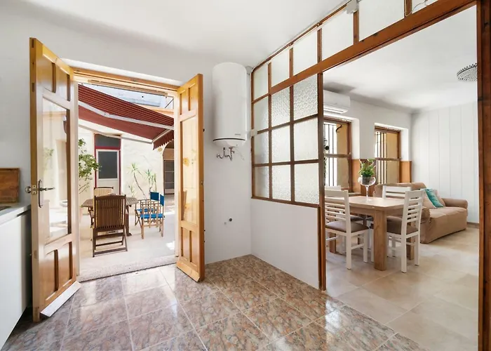 Homely Casa Carmen * Torrevieja